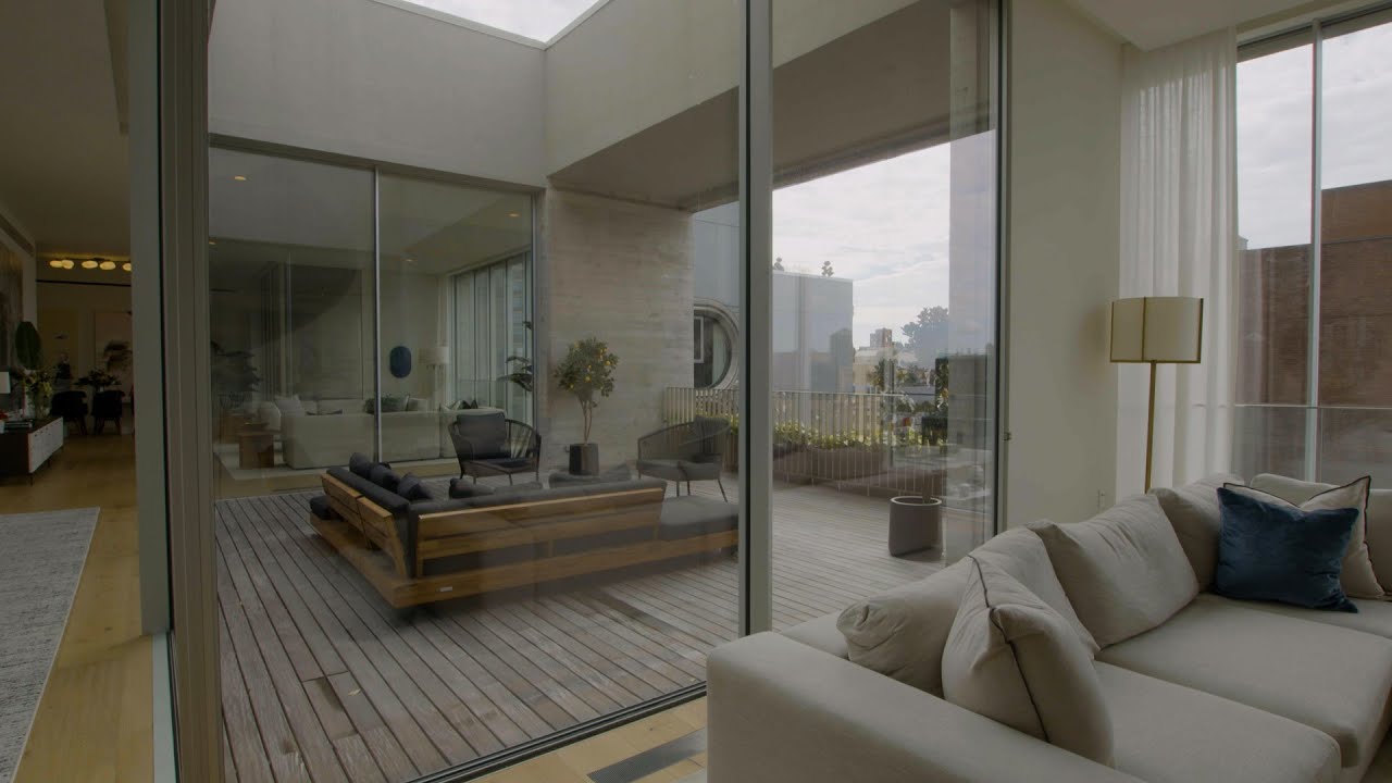 "Indoor Meets Outdoor" Architecture in West Chelsea | Open House TV