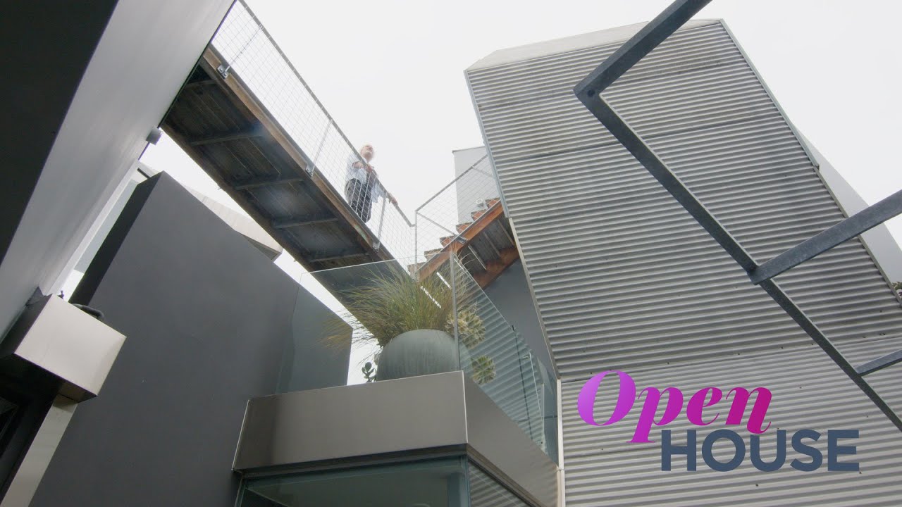 Inside the Futuristic Home of 'Simpsons' Writer Stewart Burns | Open House TV